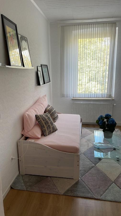1 Schlafenzimmer 1 Whonzimmer Waschmaschine Trockner Maximum 4Personen Rheinhausen Center Appartement 1705 Duisburg Exterior foto